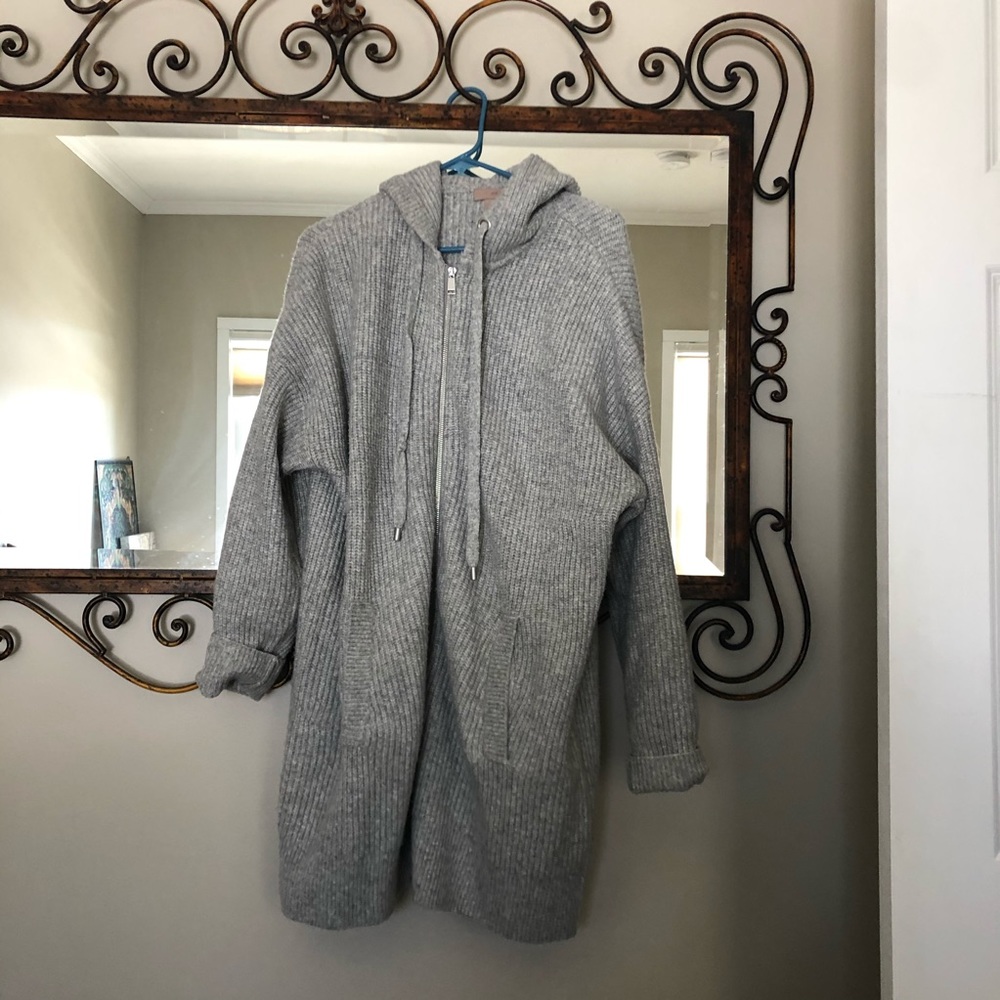 Zip up sweater